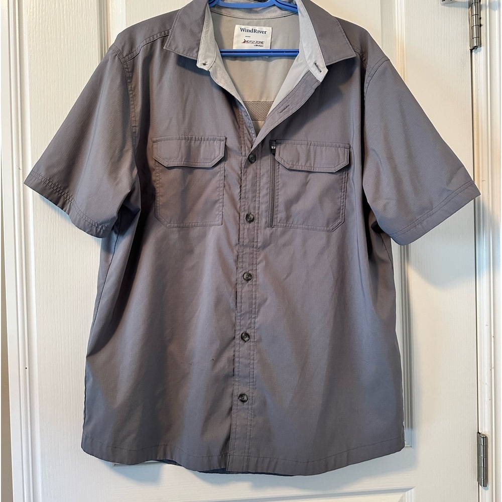 Wind River men’s shirt 👕
